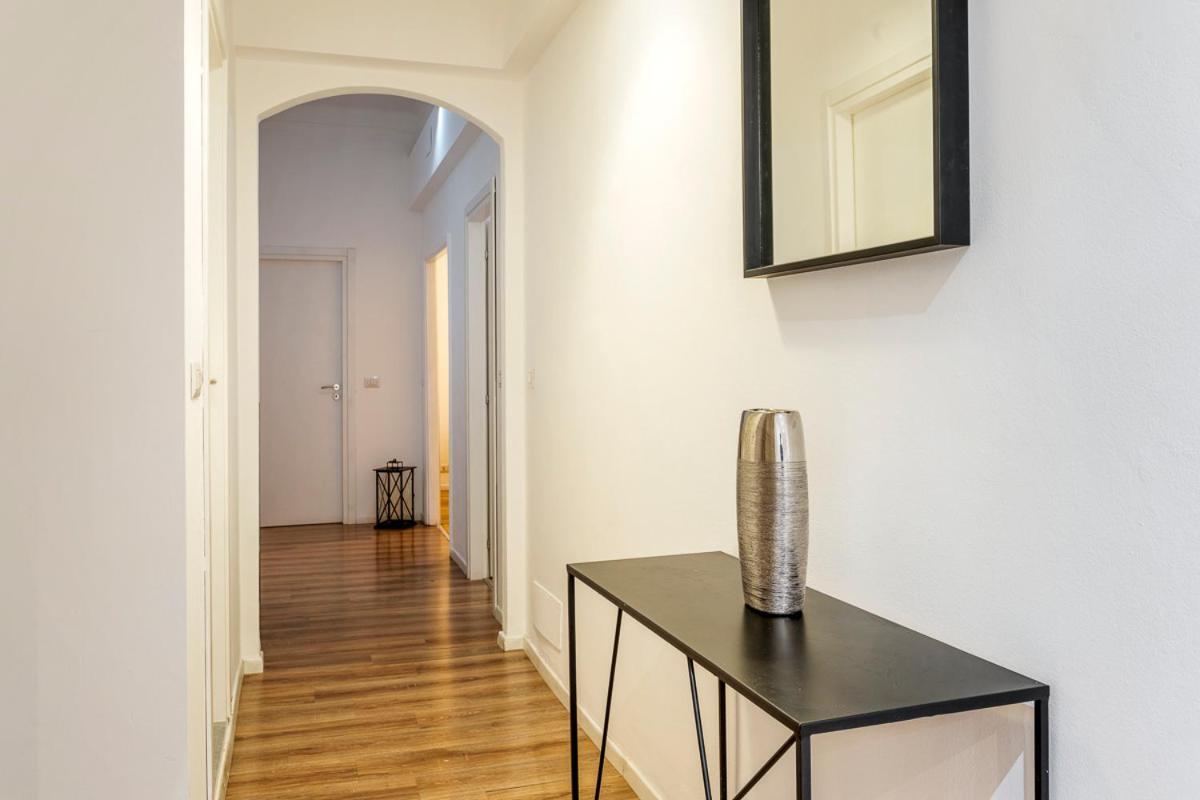 Luxury 4 Bedrooms Apartments Close To Duomo Μιλάνο Εξωτερικό φωτογραφία