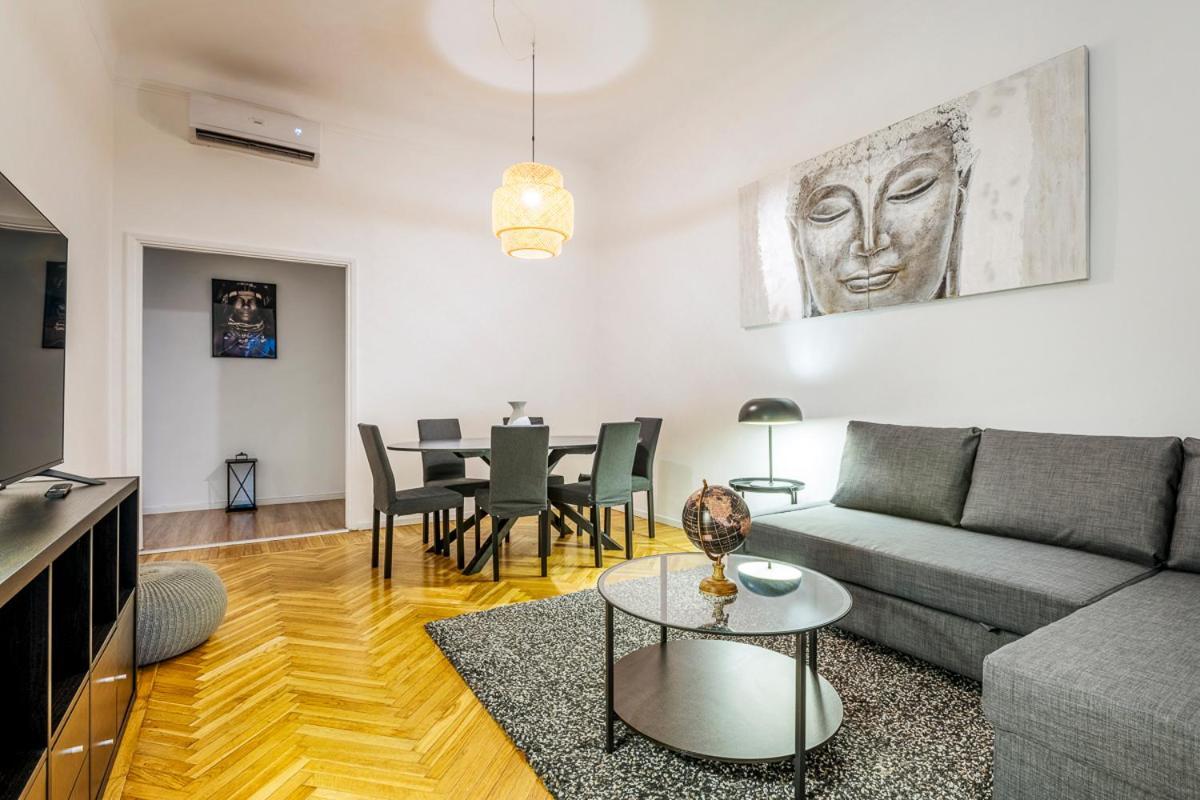 Luxury 4 Bedrooms Apartments Close To Duomo Μιλάνο Εξωτερικό φωτογραφία